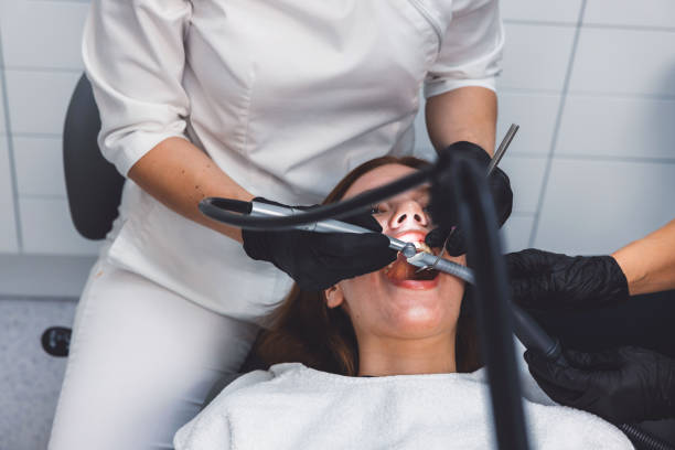 Best Emergency Cosmetic Dentistry (e.g., broken veneers) in Waelder, TX